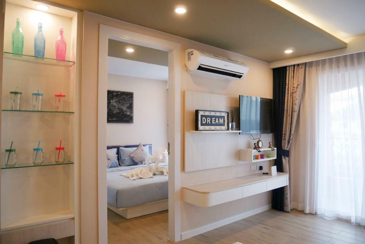 Seven Seas Resort Pattaya & Sofa Bed جومتين بيتش المظهر الخارجي الصورة