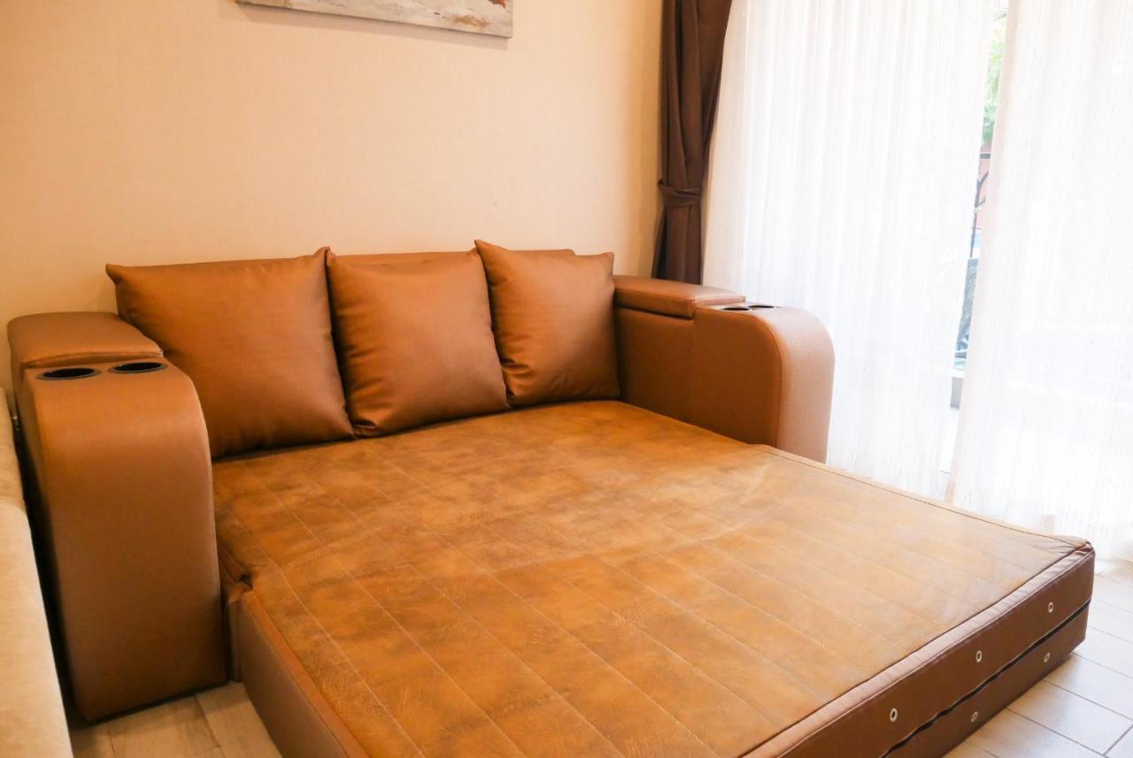 Seven Seas Resort Pattaya & Sofa Bed جومتين بيتش المظهر الخارجي الصورة