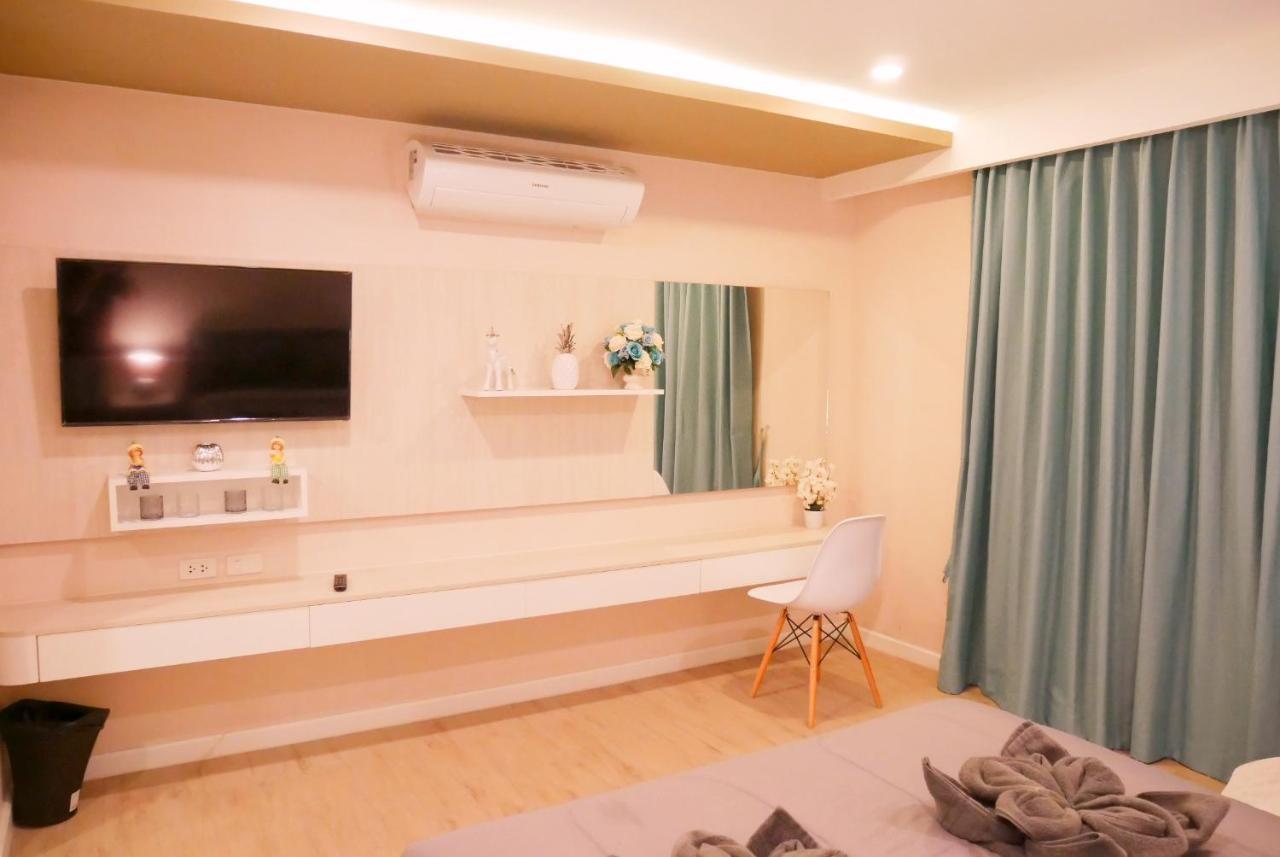 Seven Seas Resort Pattaya & Sofa Bed جومتين بيتش المظهر الخارجي الصورة